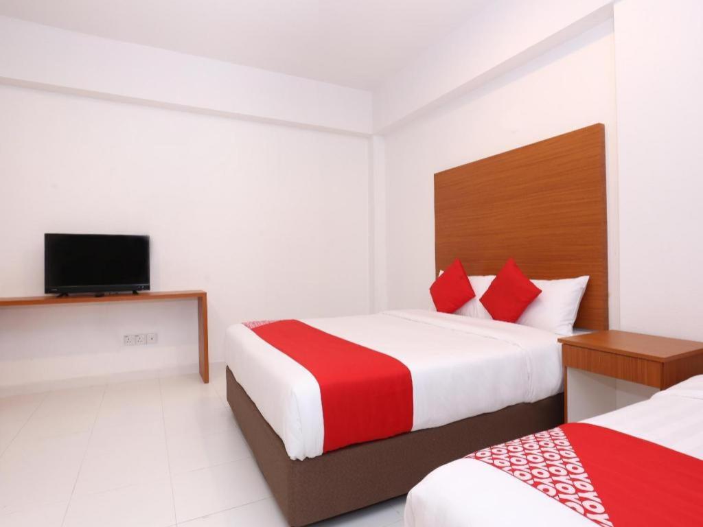 Oyo 89888 Dz Residence Guest House Kota Bahru Luaran gambar