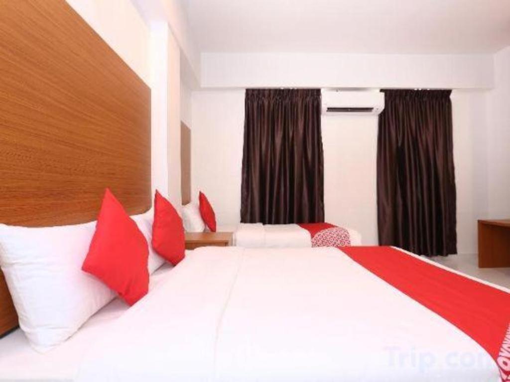 Oyo 89888 Dz Residence Guest House Kota Bahru Luaran gambar